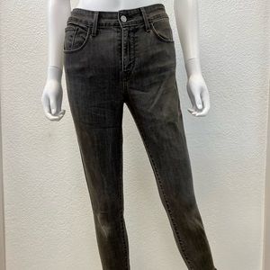 Levi’s Grey High Rise Skinny Jeans